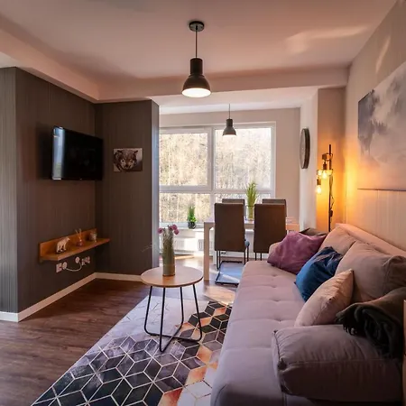 Kurort Kozubnik Wilcza Wataha * Porąbka